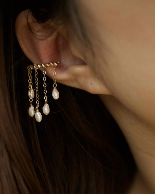 Dancing Pearl Tassel Ear Cuff